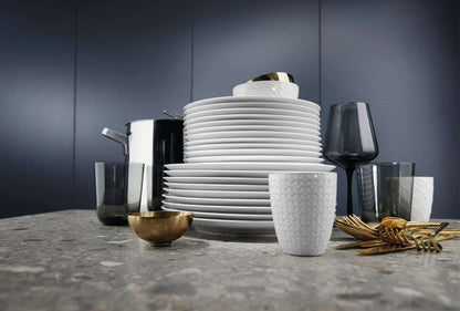 Electrolux LAVASTOVIGLIE INCASSO 60 CM - INT. PARZIALE 13 COPERTI CLASSE E 44 dBA EEA47201IK MADE IN EUROPE